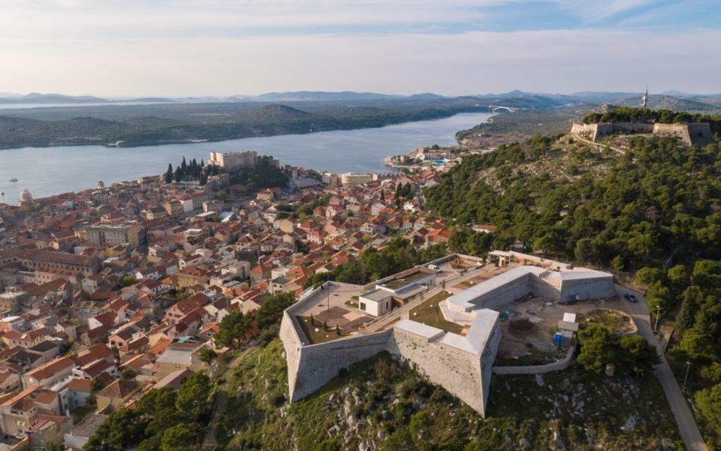 Apartman Šibenik Exterior foto